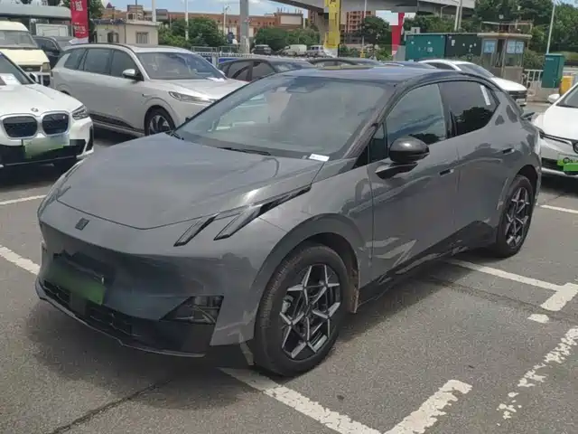 2024 Lynk & Co Z20