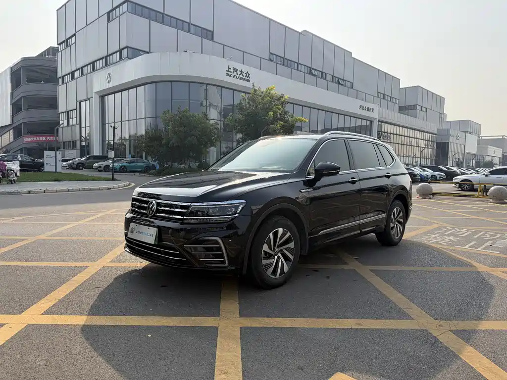 Volkswagen Tiguan L PHEV