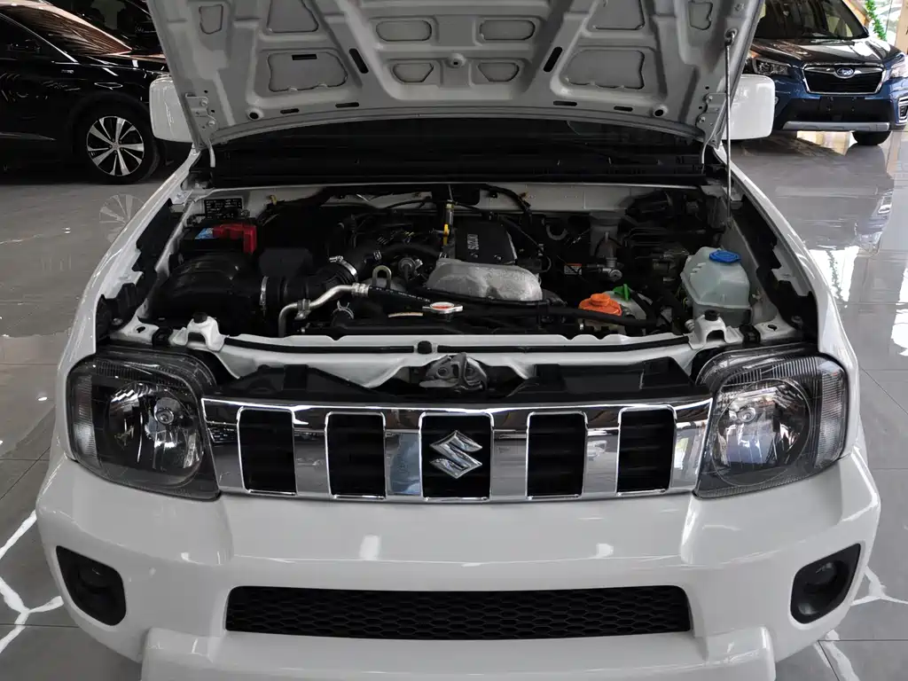 Suzuki Jimny — миниатюра 11