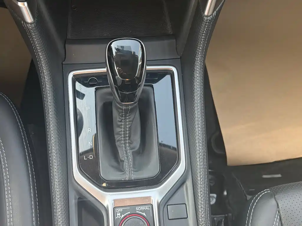 Subaru Forester 2021 2.0i Luxury EyeSight