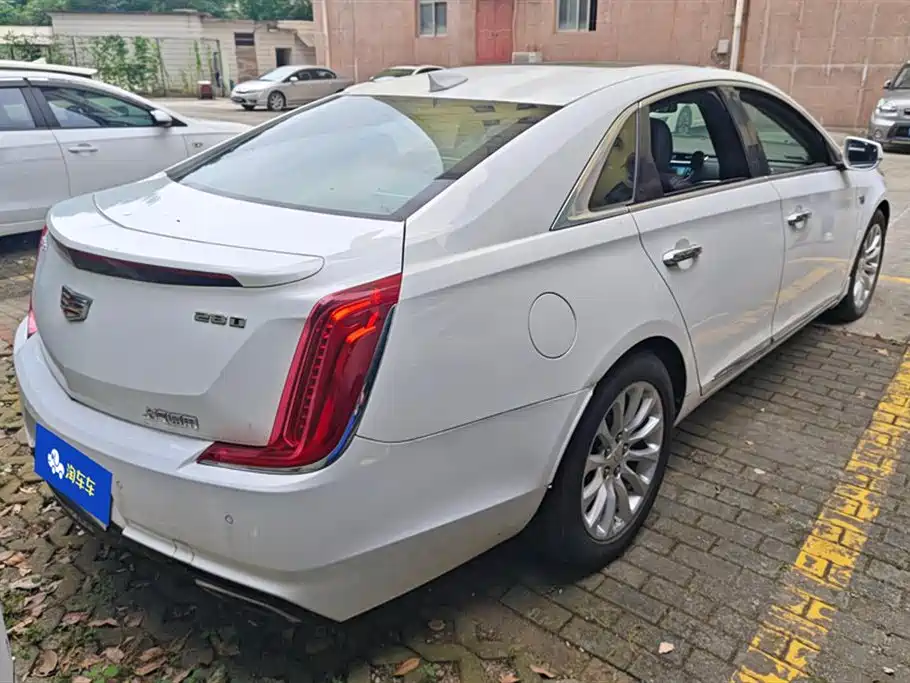 Cadillac XTS 2018 28T Elite