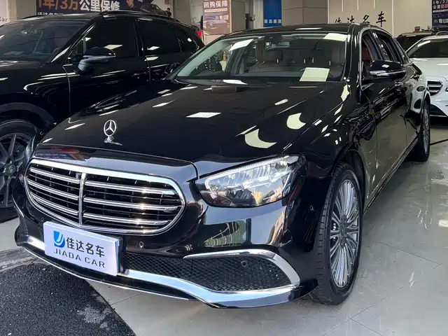 MERCEDES-BENZ E CLASS 2022