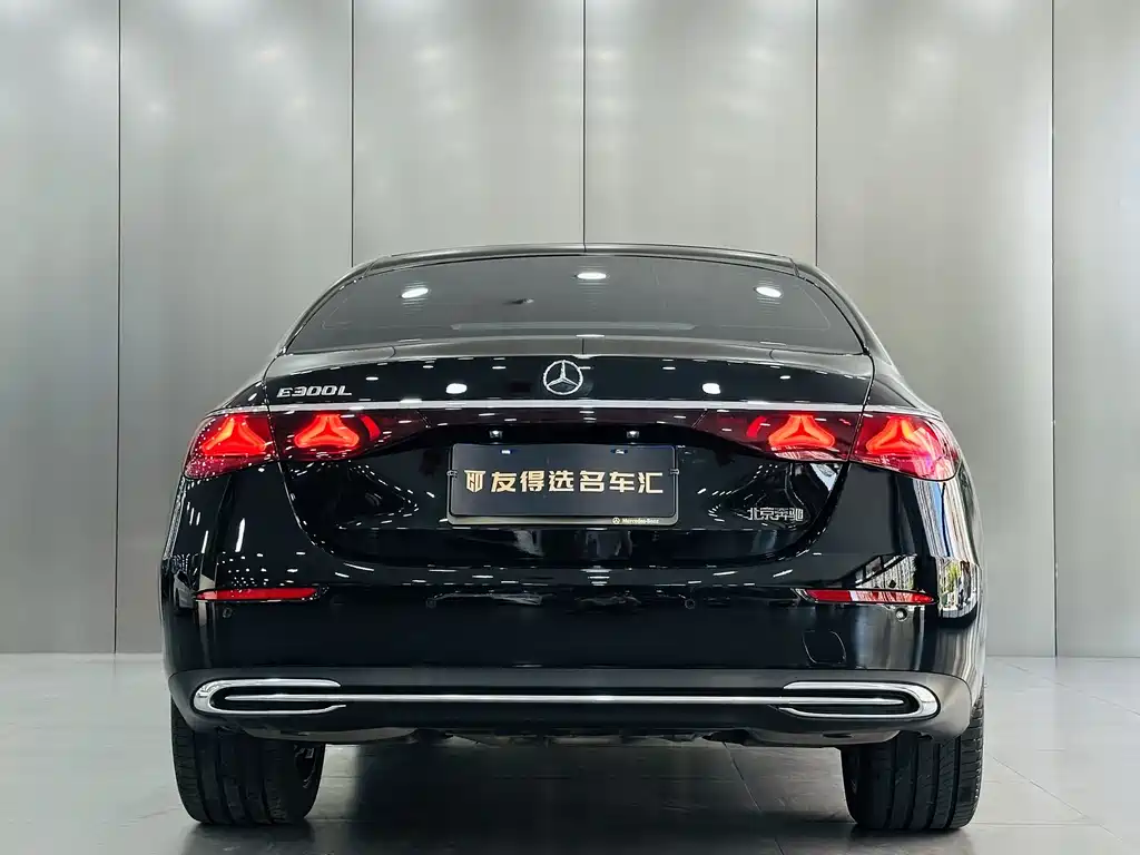 Mercedes-Benz E-Class E 2025 E 300 L Fashion
