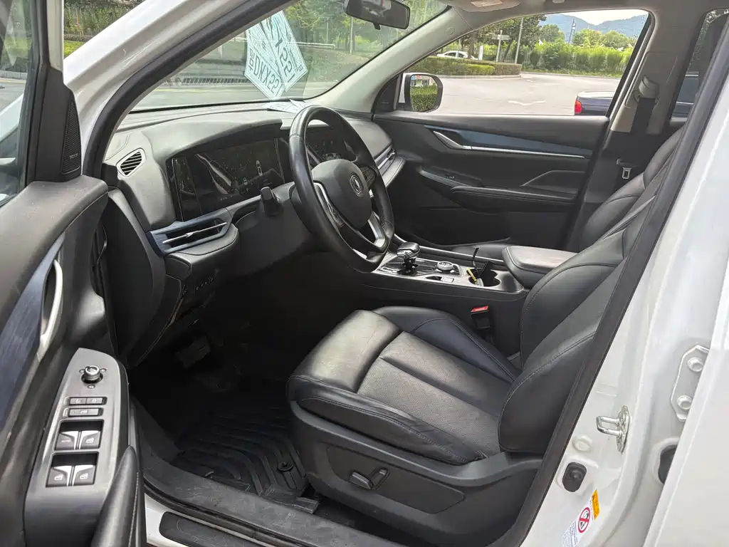 Changan CS55 EV — миниатюра 5