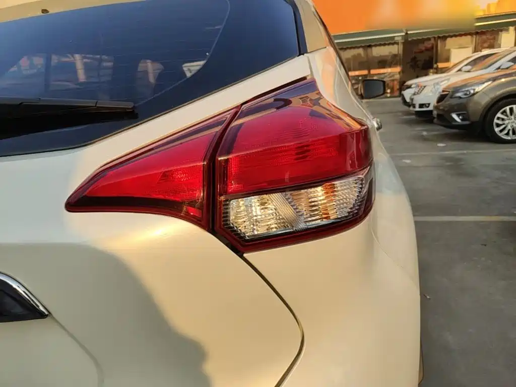 Nissan Kicks — миниатюра 8