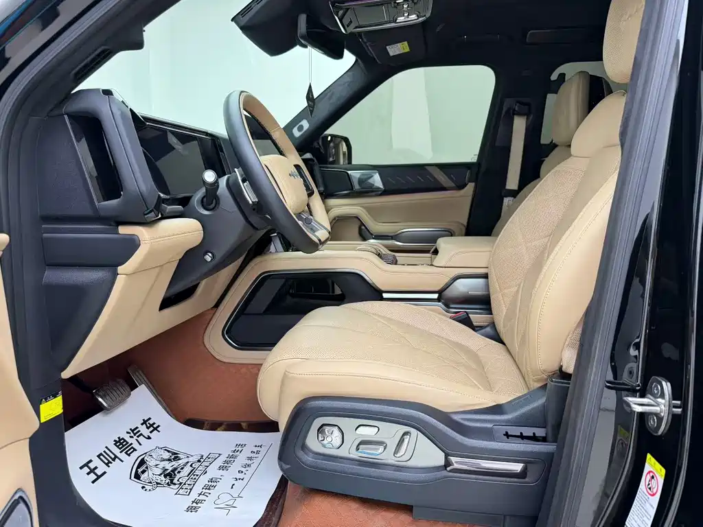 Fangchengbao Leopard 8 8 2025 Flagship 7 мест