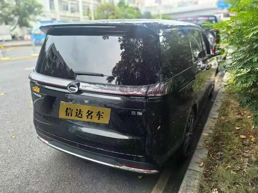 GAC Motor Trumpchi E8 PHEV — миниатюра 9