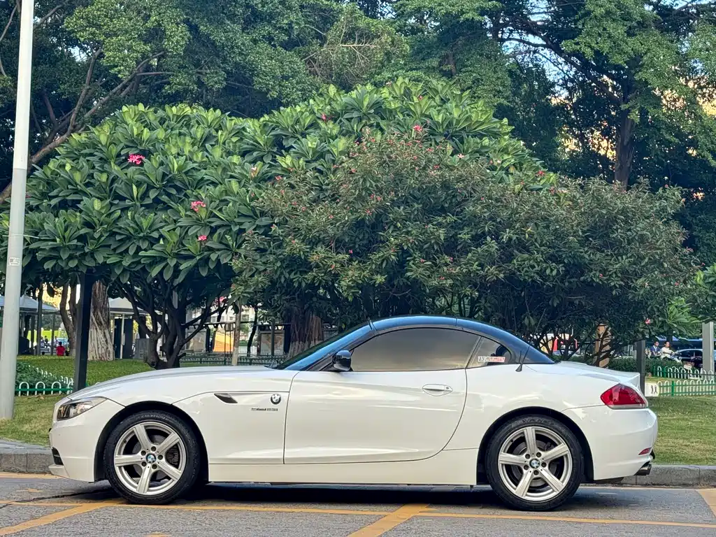 BMW Z4 2011 sDrive23i