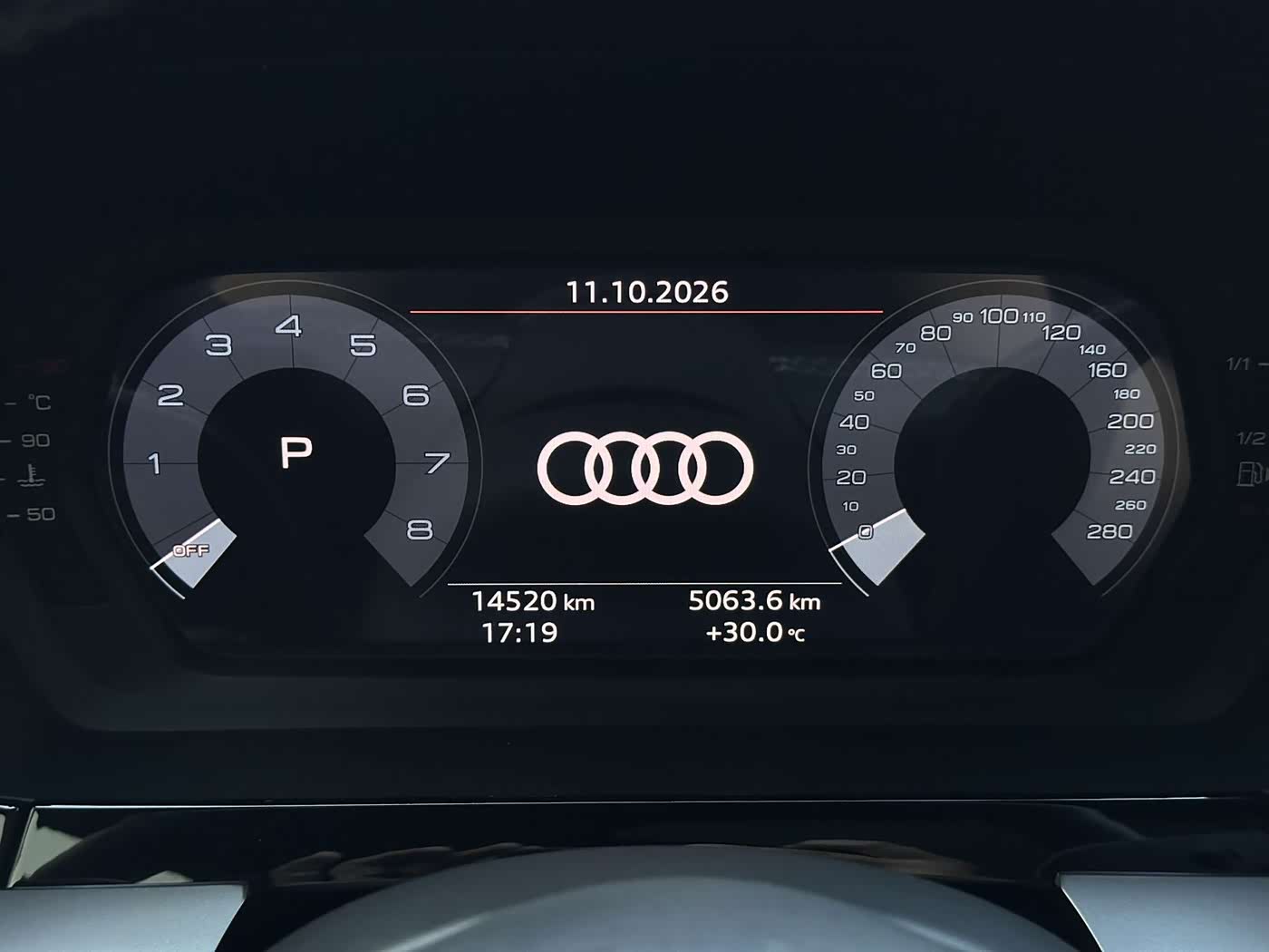 Audi A3 1.4 л 2023 г. Белый, пробег 14000 км