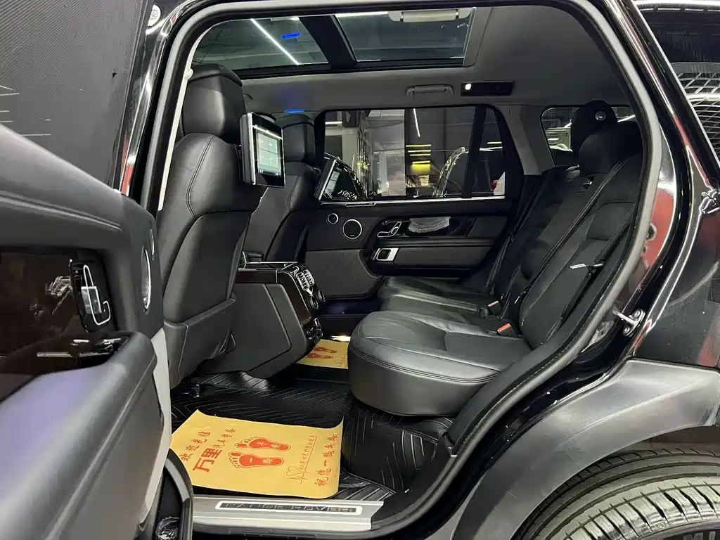 Land Rover Range Rover 2020 3.0 L6 Long Wheelbase