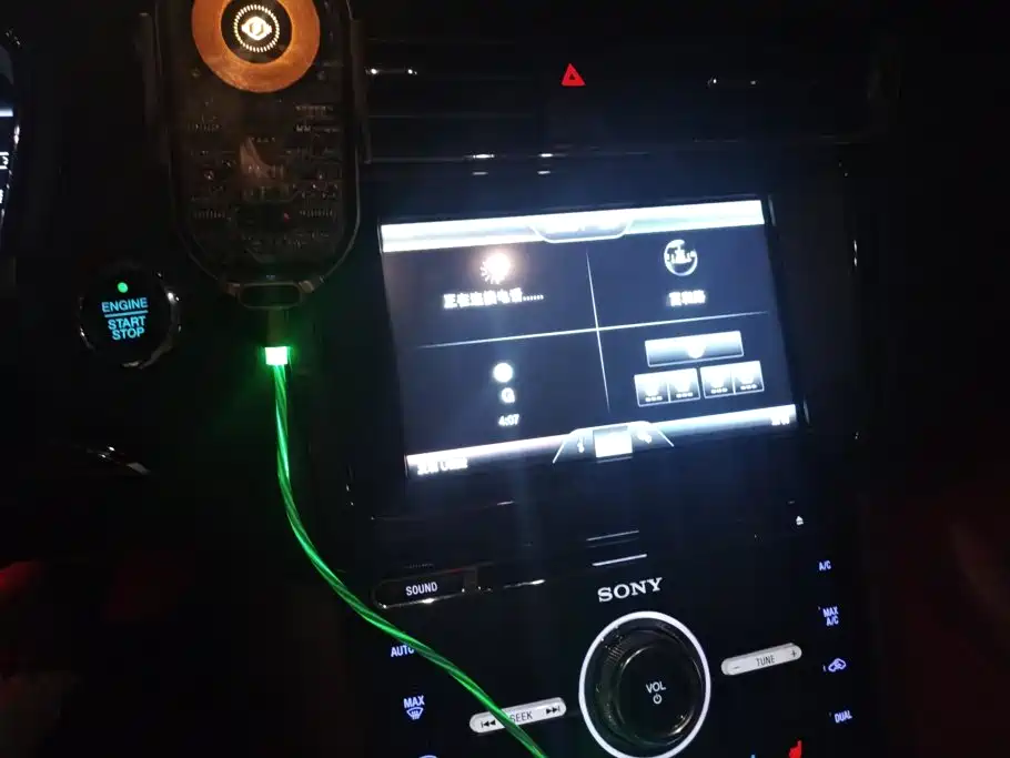 Ford Taurus — миниатюра 13