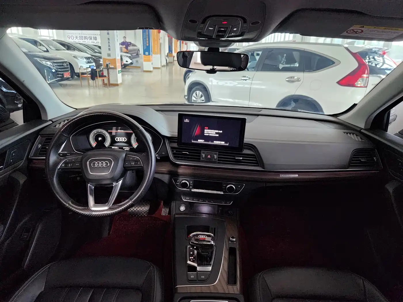 Audi Q5L 2022 Черный из Китая, фото 4