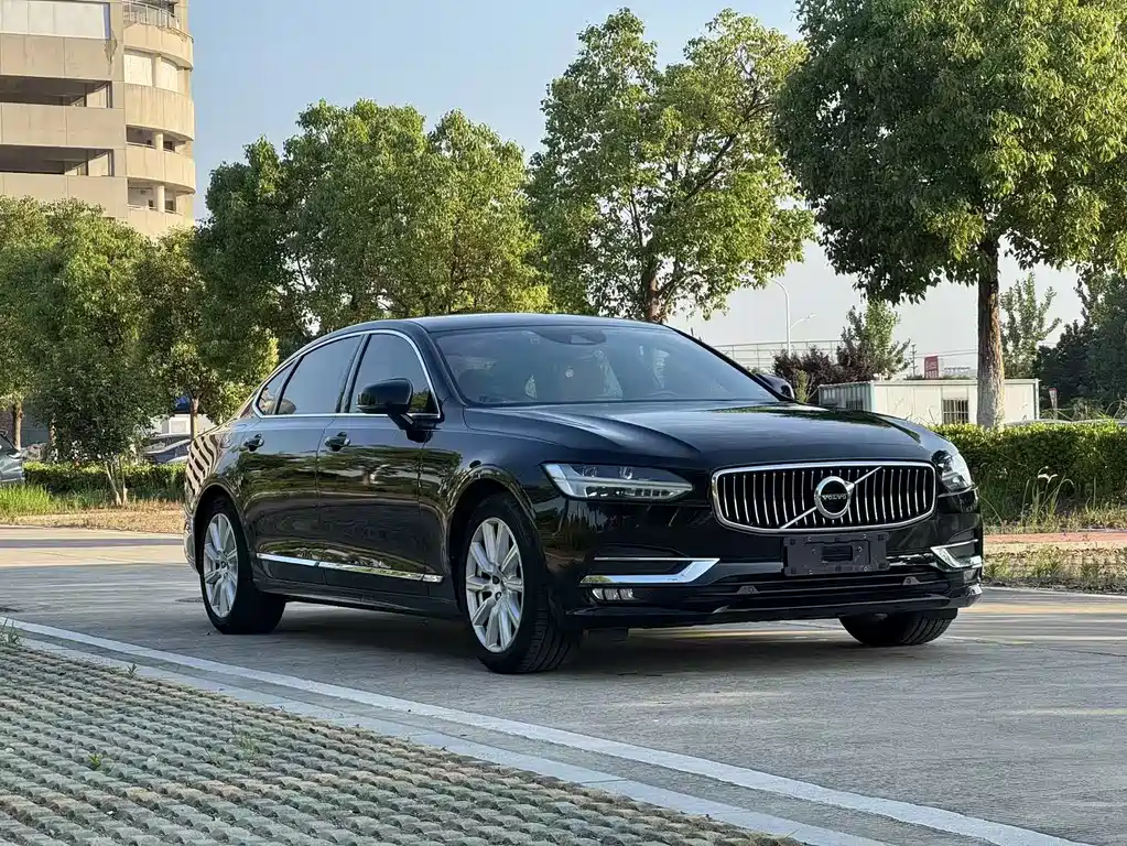 Volvo S90 2020 T5 Luxury