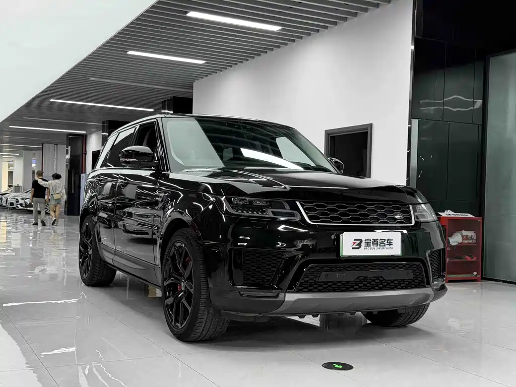 Land Rover Sport PHEV — миниатюра 3