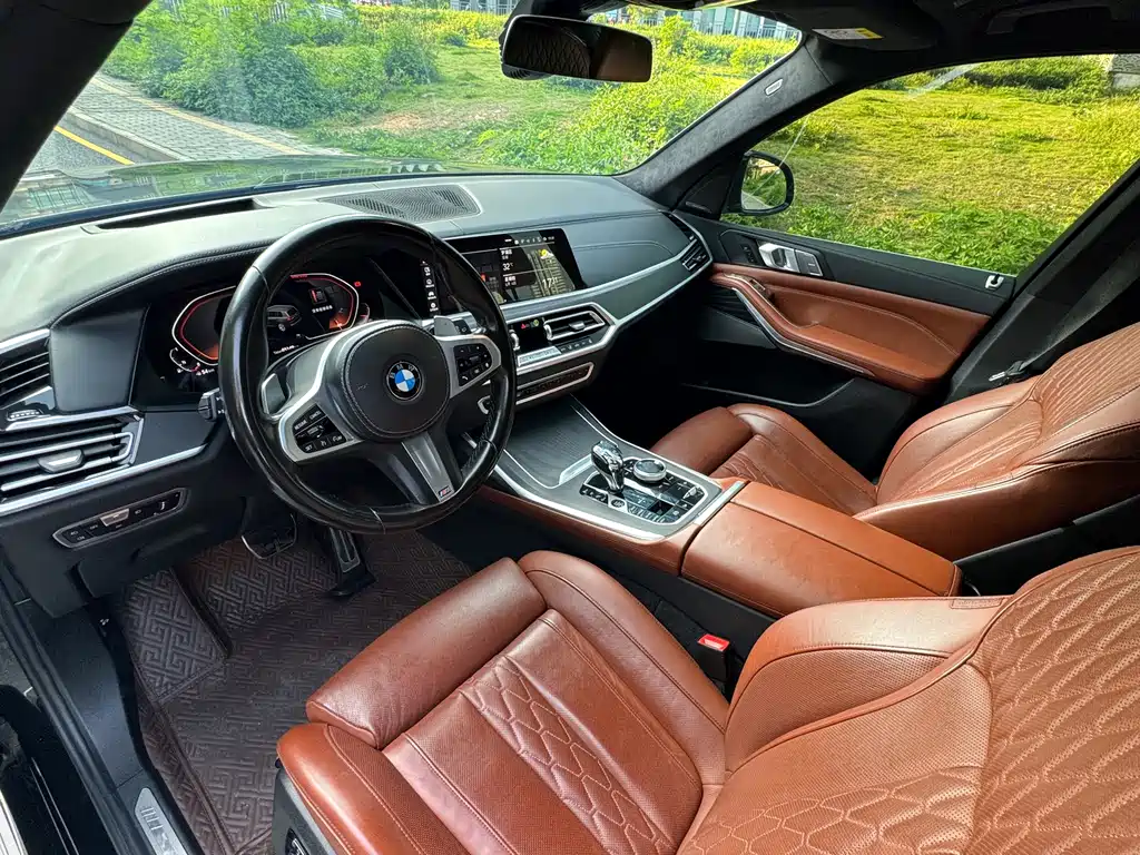 BMW X7 2021 xDrive40i Premium M Sport