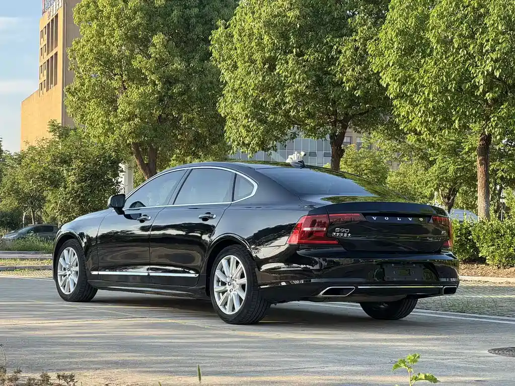 Volvo S90 2020 T5 Luxury