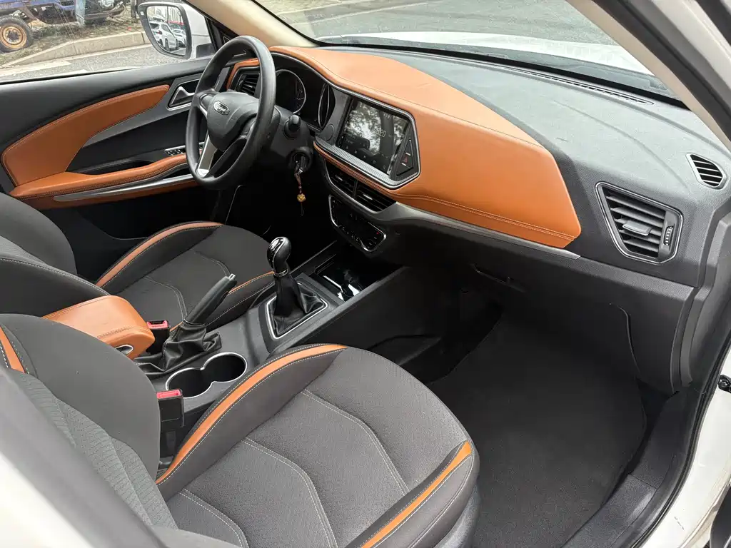 Zotye Zotye T300 — миниатюра 14