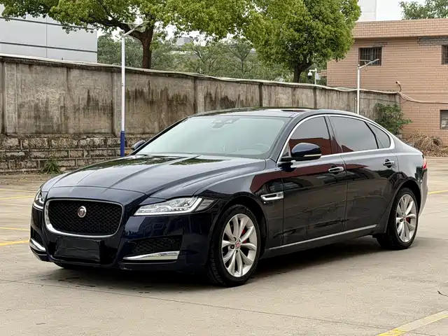 JAGUAR XFL