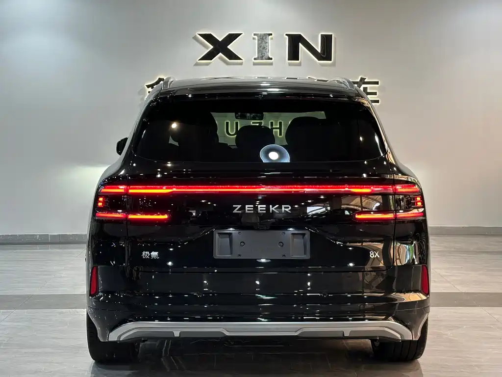 Zeekr 8X 2026 Ultra+ 70kWh