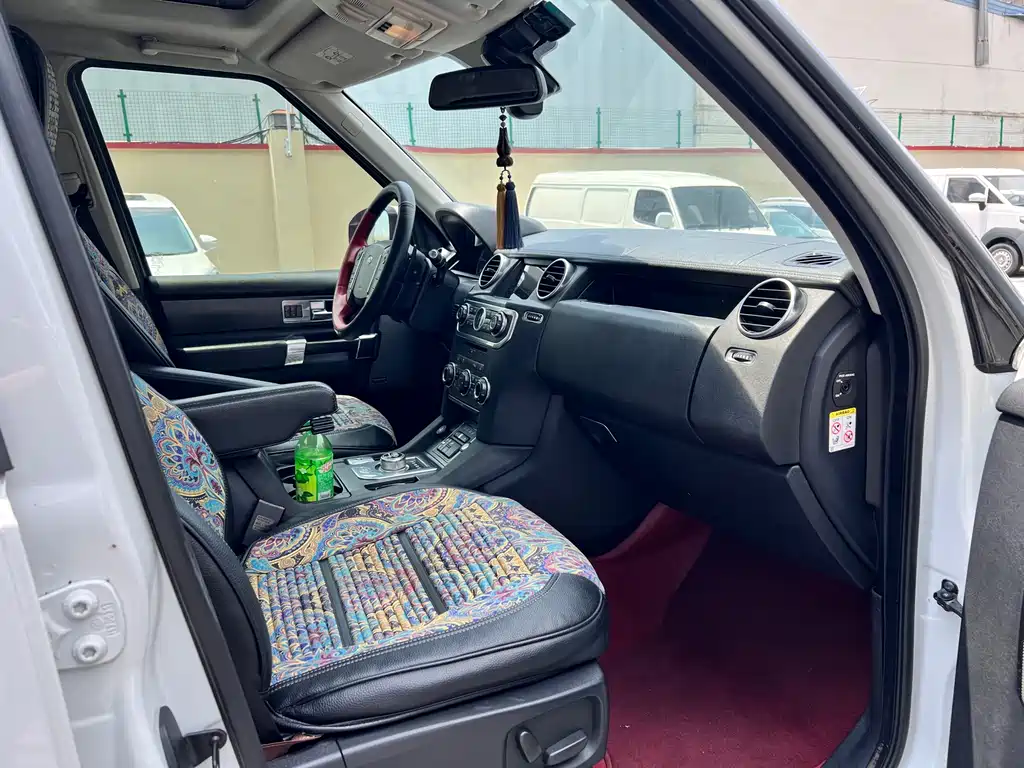 Land Rover Discovery 2015 3.0 SDV6 HSE