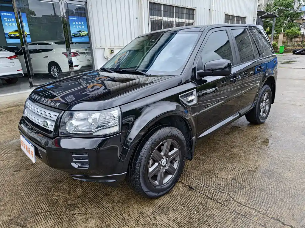 Land Rover Freelander 2