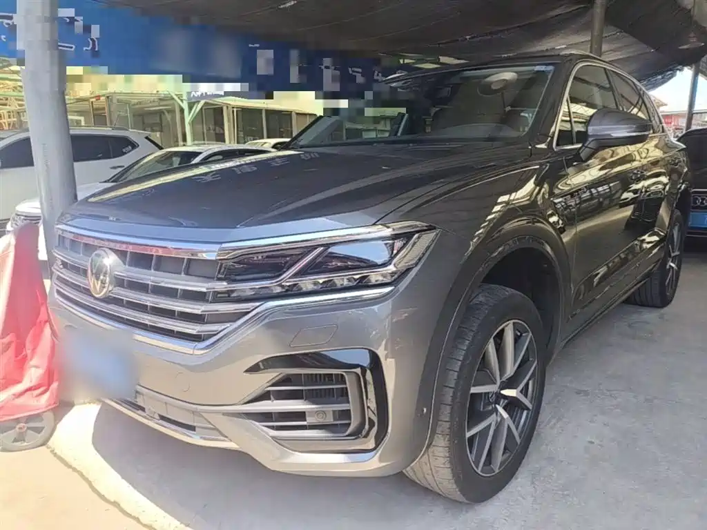 Volkswagen Touareg 2022 3.0TSI Sport