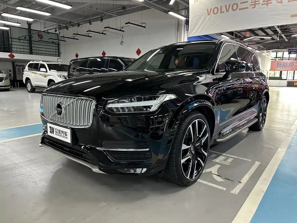Volvo XC90 2016
