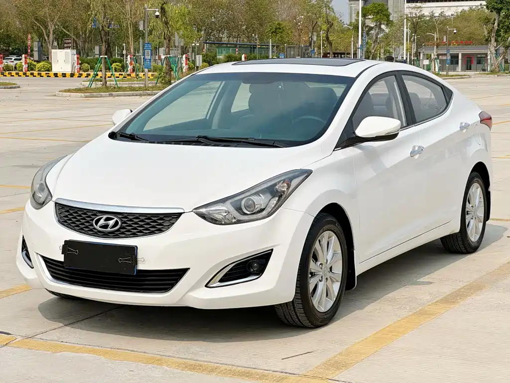 Hyundai Elantra Langdong 2016