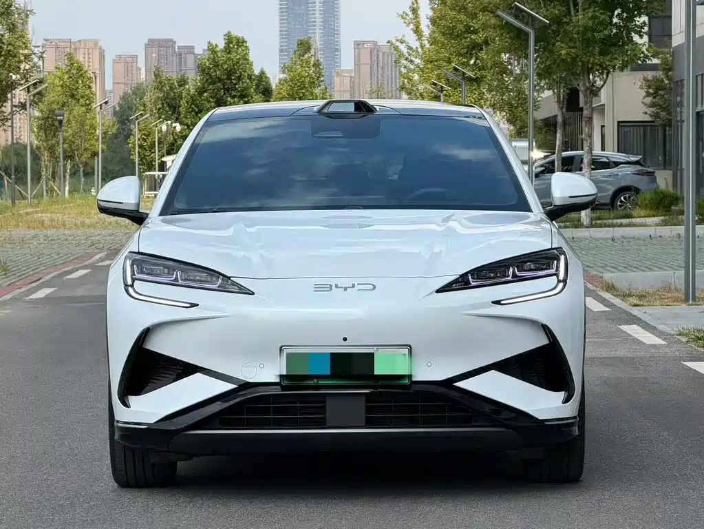 BYD Seal 07 EV — миниатюра 2