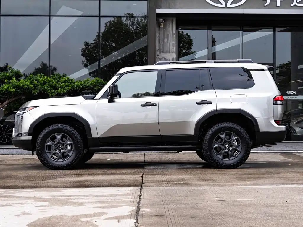 Lexus GX 2026 OVERTRAIL PRO