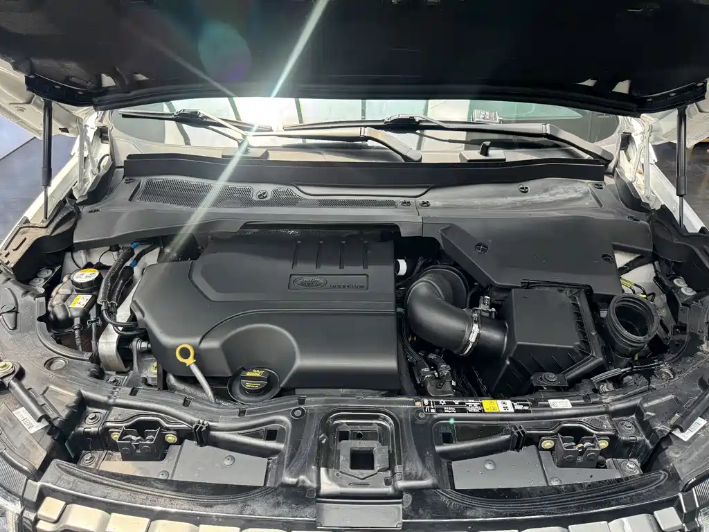Land Rover Discovery Sport — миниатюра 19
