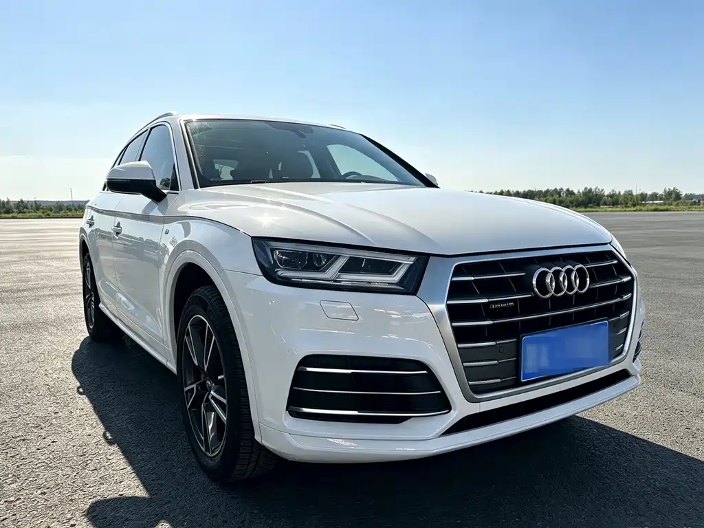 Audi Q5L — миниатюра 3