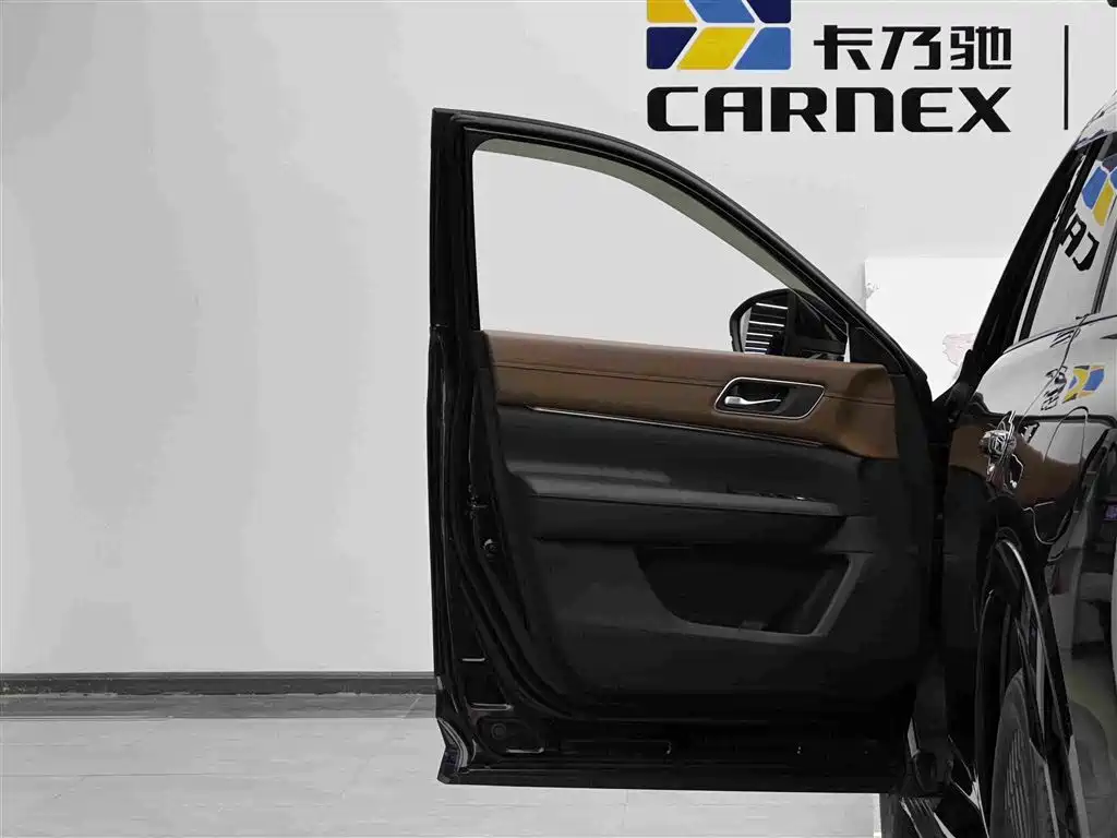 Nissan Teramont — миниатюра 7