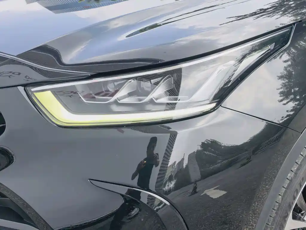 Toyota Crown Kluger 2021 2.5L HEV Luxury