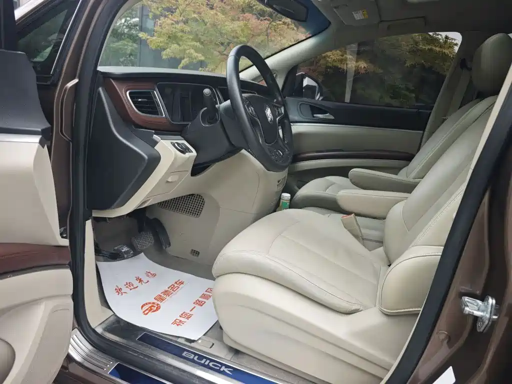 Buick GL8 — миниатюра 4