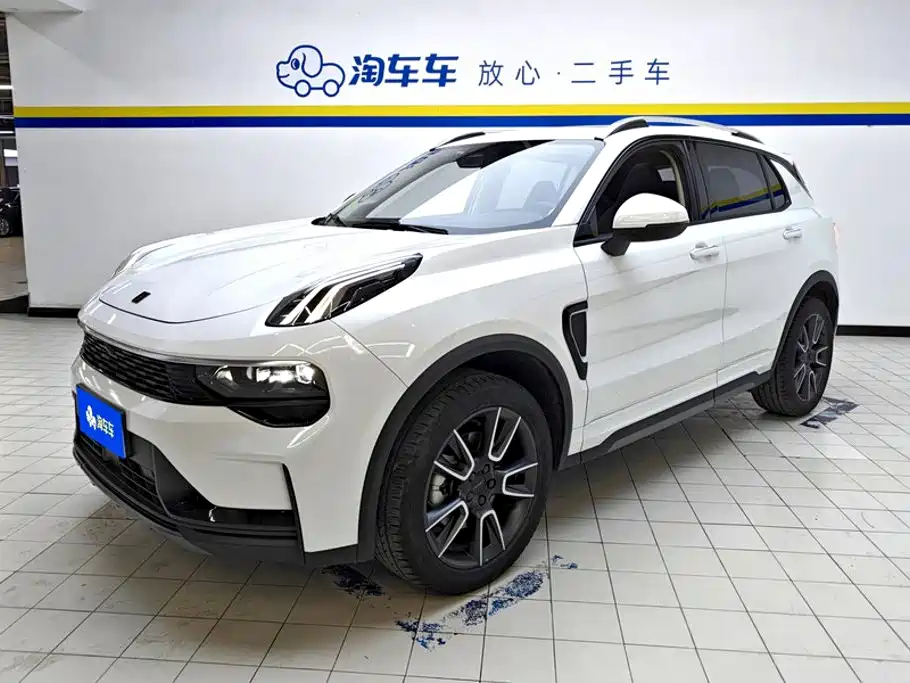 Lynk & Co 01