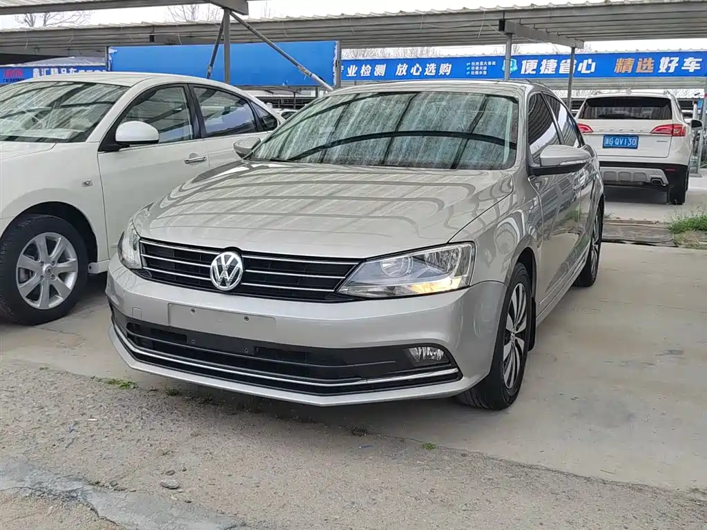 Volkswagen Sagitar 2017