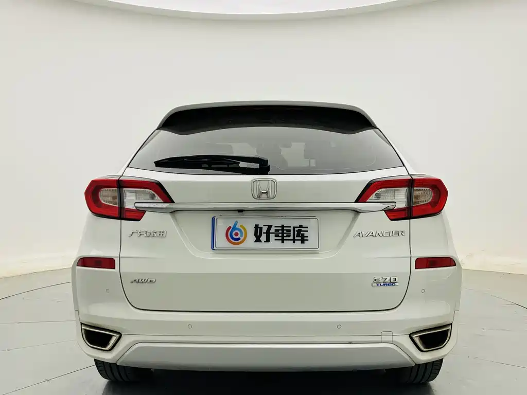 Honda Avancier 2017 370TURBO Premium