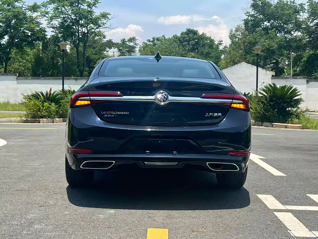 Buick LaCrosse 2020 652T Luxury