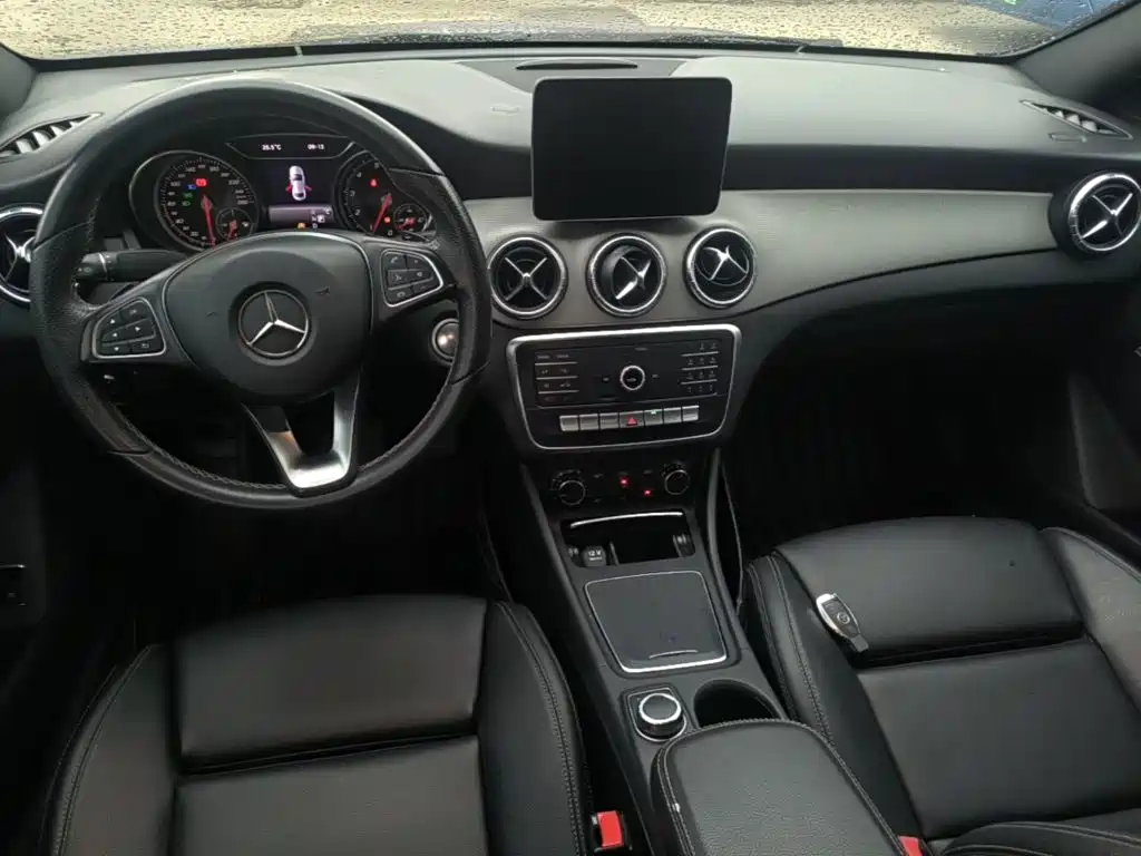 Mercedes-Benz CLA (Import) — миниатюра 10