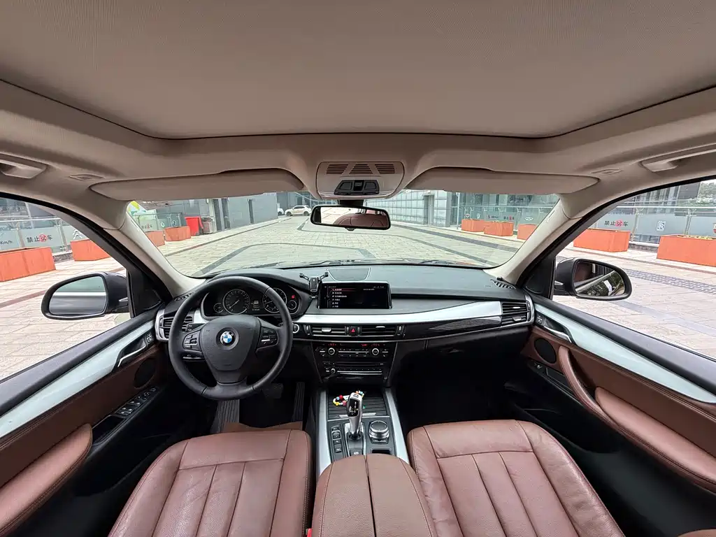 BMW X5 2018 xDrive35i Elegant