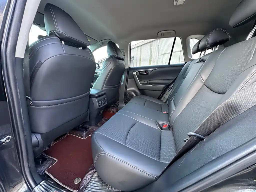Toyota Wildlander 2022 2.0L CVT Lead