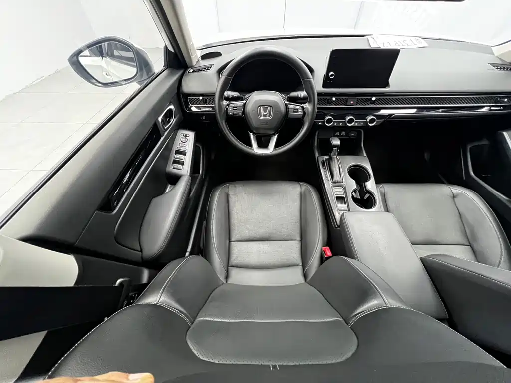 Honda Civic — миниатюра 12