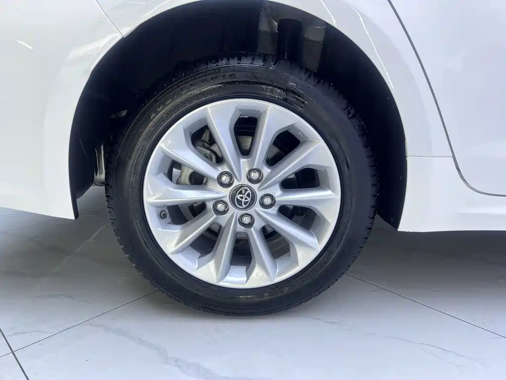 Toyota Corolla — миниатюра 17