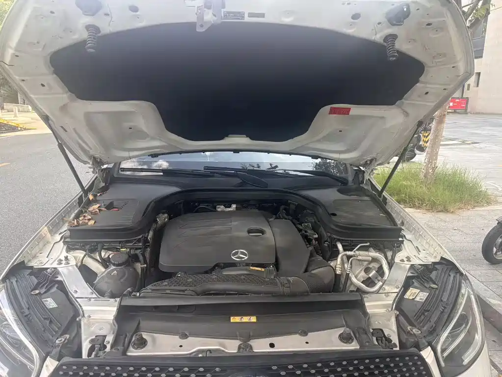 MERCEDES-BENZ GLC COUPE