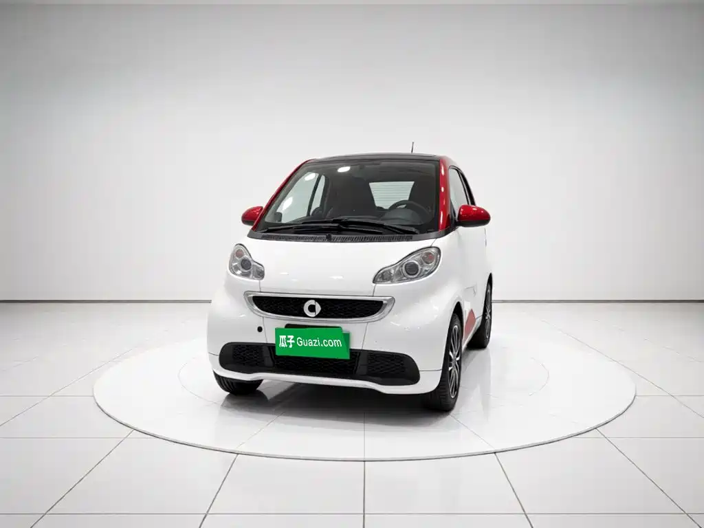 smart Smart Fortwo — миниатюра 2