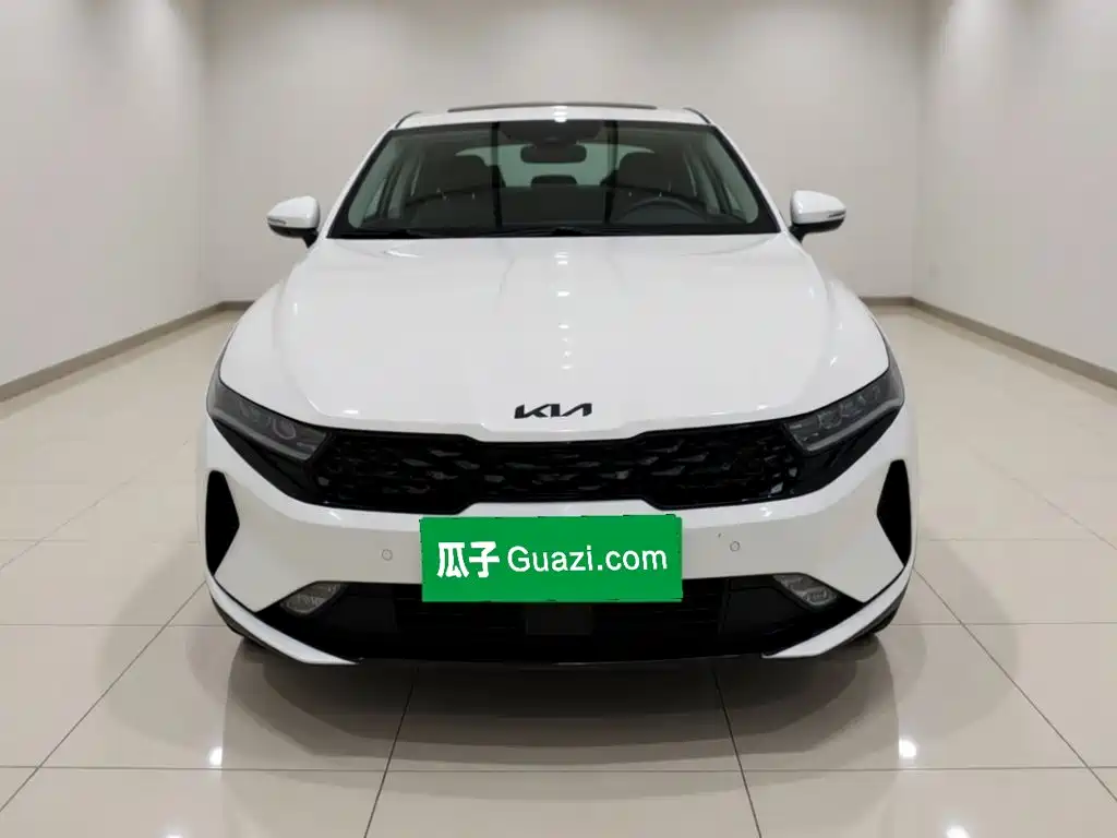 Kia K5 — миниатюра 2