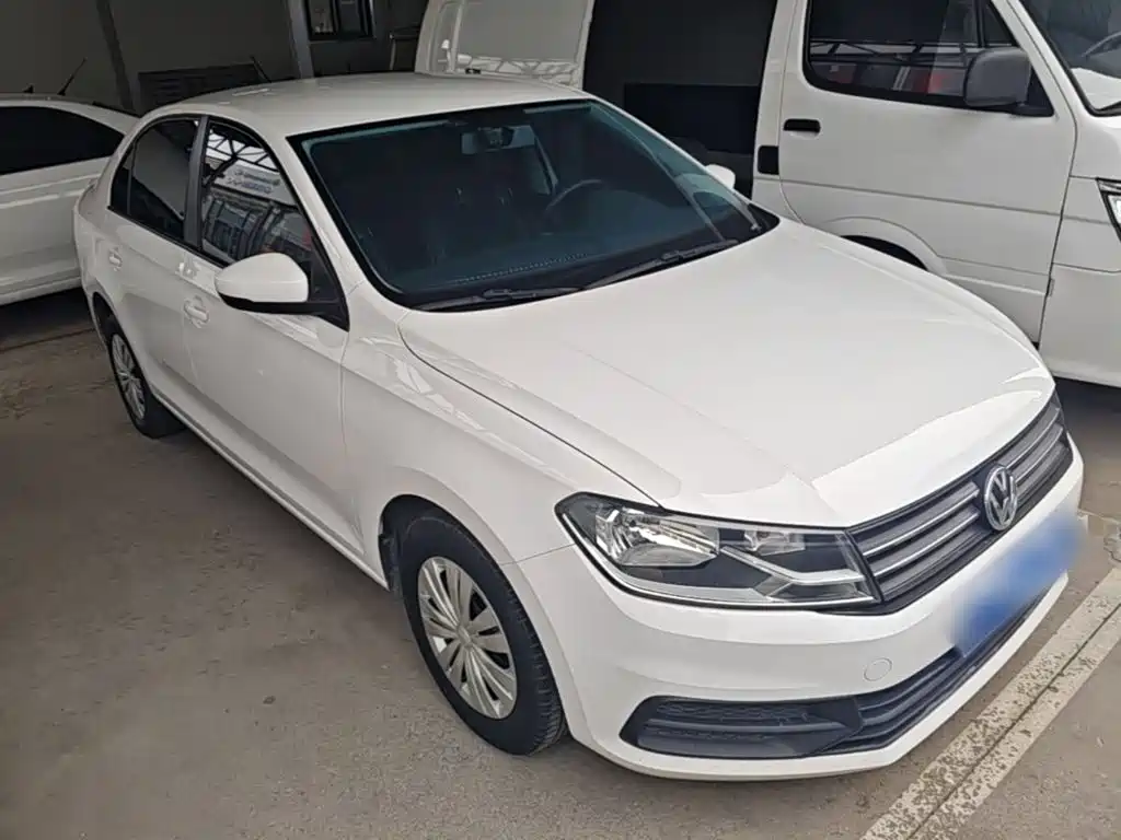 Volkswagen Santana — миниатюра 4