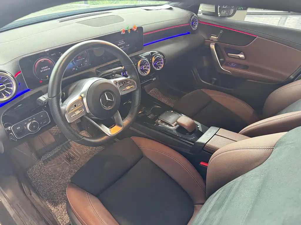 Mercedes-Benz A-Class A 2020 A 200 L Sport Fashion