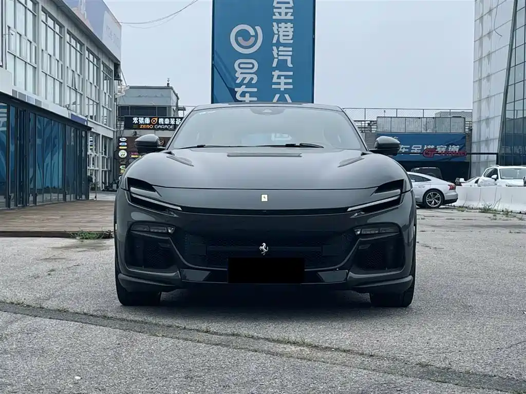Ferrari Purosangue 2023 6.5L V12